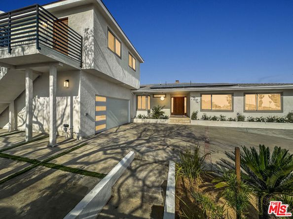 5810 S Halm Avenue, Los Angeles CA 90056