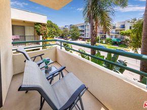 1851 Veteran Avenue 203, Los Angeles CA 90025