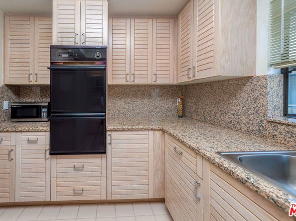1851 Veteran Avenue 203, Los Angeles CA 90025