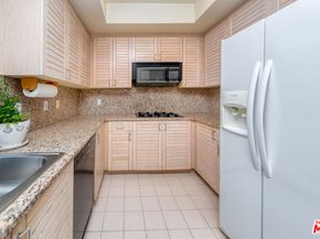 1851 Veteran Avenue 203, Los Angeles CA 90025
