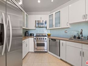 11822 Goshen Avenue 301, Los Angeles CA 90049