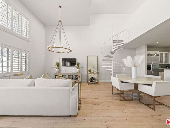 11822 Goshen Avenue 301, Los Angeles CA 90049