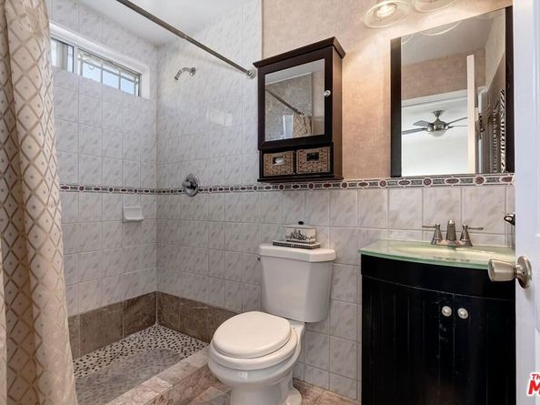 2218 S Genesee Avenue, Los Angeles CA 90016