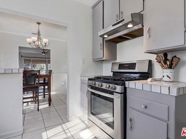 2218 S Genesee Avenue, Los Angeles CA 90016