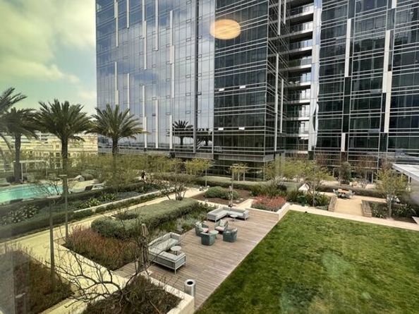 877 Francisco Street 1003, Los Angeles CA 90017