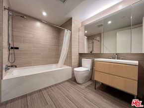 877 Francisco Street 1003, Los Angeles CA 90017