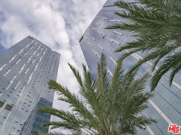 877 Francisco Street 1003, Los Angeles CA 90017