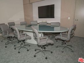 877 Francisco Street 1003, Los Angeles CA 90017