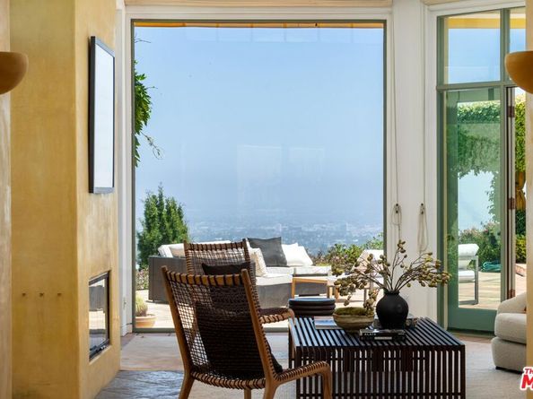 1058 Vista Grande Drive, Pacific Palisades CA 90272