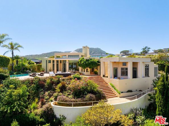 1058 Vista Grande Drive, Pacific Palisades CA 90272