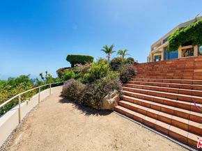 1058 Vista Grande Drive, Pacific Palisades CA 90272