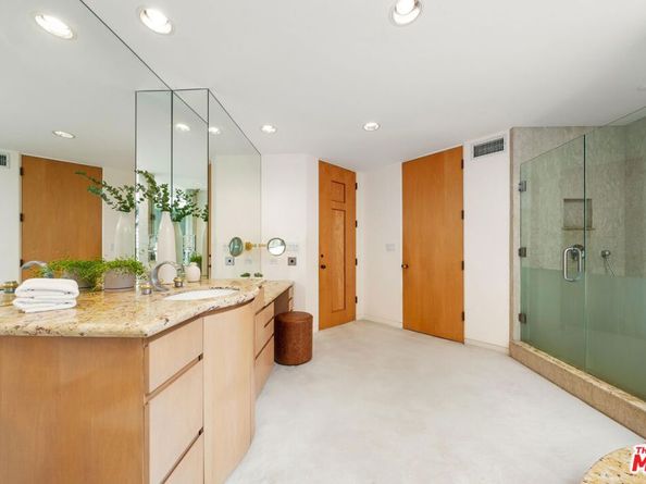 1058 Vista Grande Drive, Pacific Palisades CA 90272