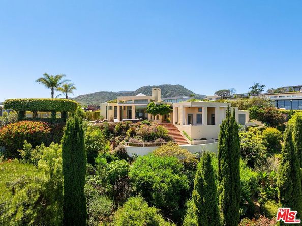 1058 Vista Grande Drive, Pacific Palisades CA 90272