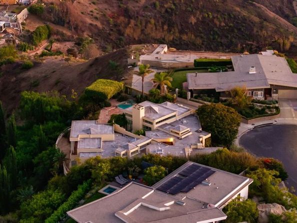 1058 Vista Grande Drive, Pacific Palisades CA 90272