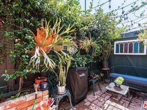 624 Wilcox Avenue 1/2, Los Angeles CA 90004