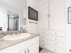 624 Wilcox Avenue 1/2, Los Angeles CA 90004