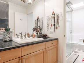 624 Wilcox Avenue 1/2, Los Angeles CA 90004