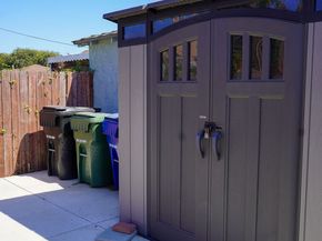 1733 E 123rd Street, Los Angeles CA 90059