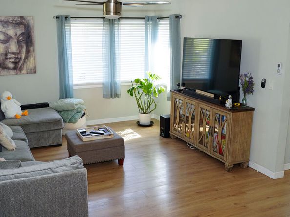 1733 E 123rd Street, Los Angeles CA 90059