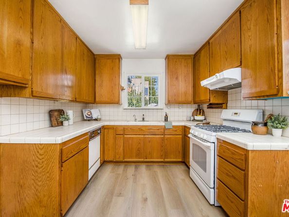 12871 Rubens Avenue, Los Angeles CA 90066