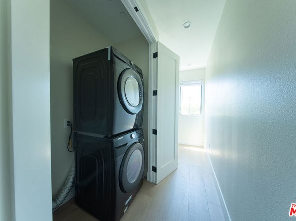 17443 Valerio Street, Van Nuys CA 91406