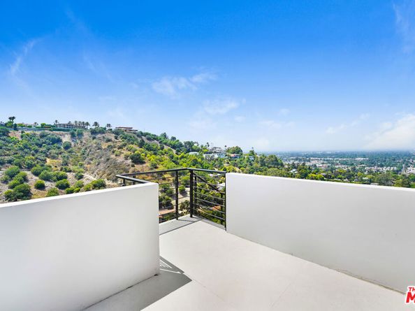 3761 Glenridge Drive, Sherman Oaks CA 91423