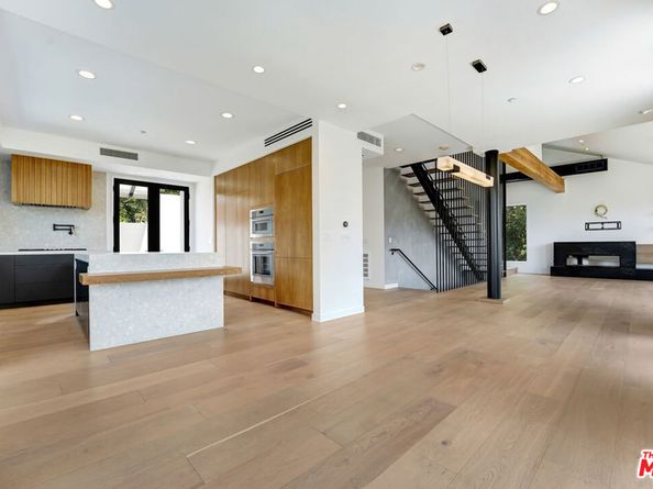 3761 Glenridge Drive, Sherman Oaks CA 91423