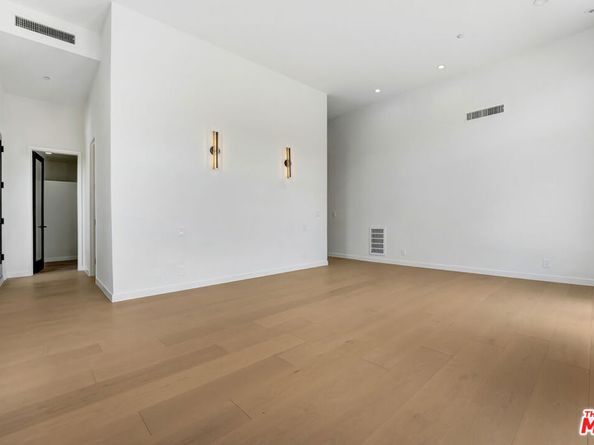 3761 Glenridge Drive, Sherman Oaks CA 91423