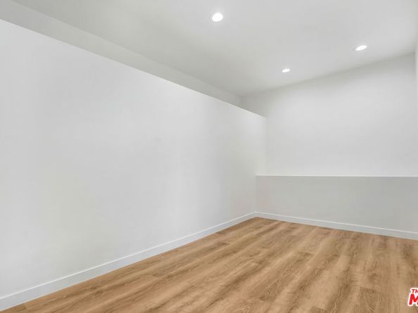 3761 Glenridge Drive, Sherman Oaks CA 91423