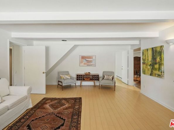 1527 Bainum Drive, Topanga CA 90290