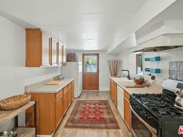 1527 Bainum Drive, Topanga CA 90290