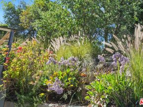 1527 Bainum Drive, Topanga CA 90290