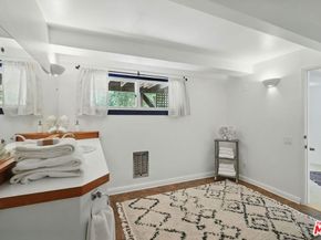 1527 Bainum Drive, Topanga CA 90290