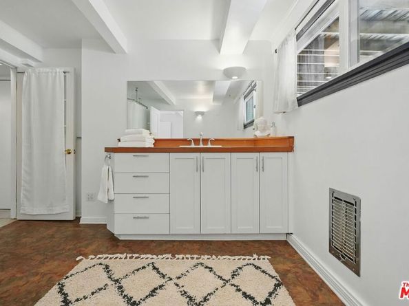 1527 Bainum Drive, Topanga CA 90290