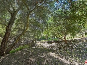 1527 Bainum Drive, Topanga CA 90290