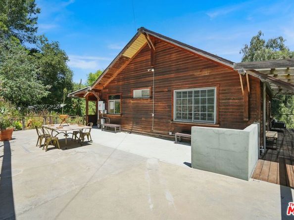1527 Bainum Drive, Topanga CA 90290