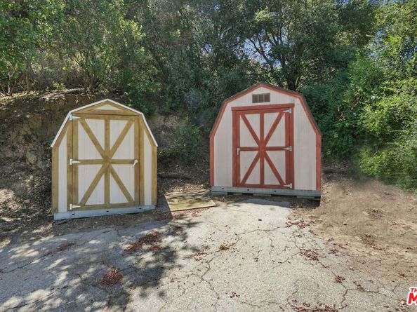 1527 Bainum Drive, Topanga CA 90290