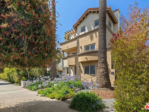 1032 3rd Street 101, Santa Monica CA 90403