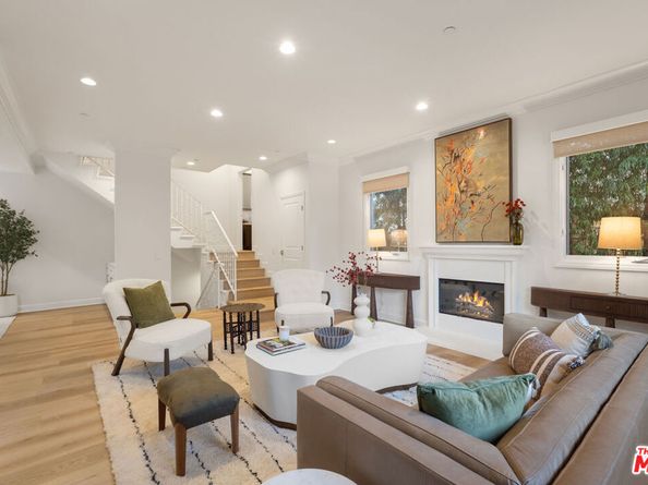 1032 3rd Street 101, Santa Monica CA 90403