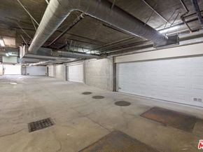 1032 3rd Street 101, Santa Monica CA 90403