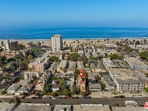 1032 3rd Street 101, Santa Monica CA 90403