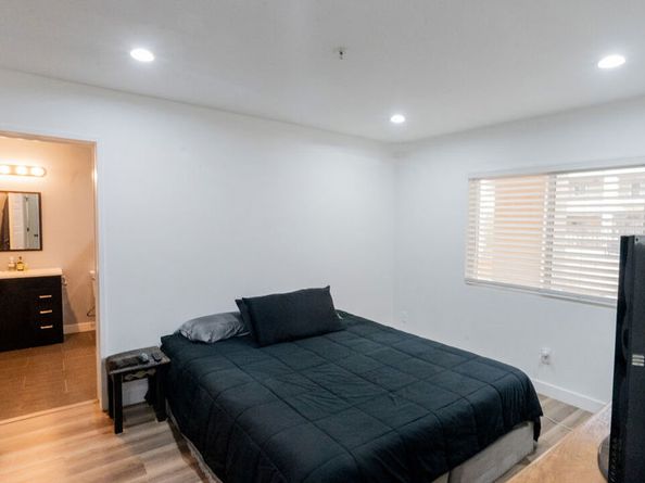 430 N Holliston Avenue 115, Pasadena CA 91106