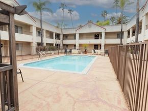 430 N Holliston Avenue 115, Pasadena CA 91106