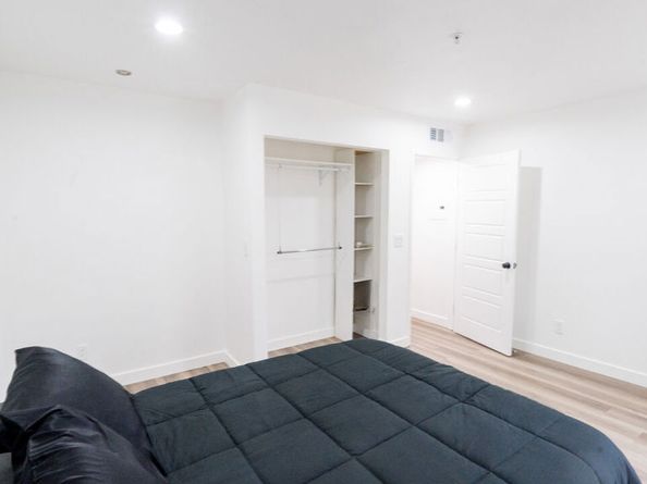 430 N Holliston Avenue 115, Pasadena CA 91106