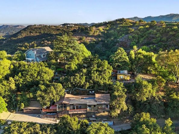 21956 Cereza Way, Topanga CA 90290