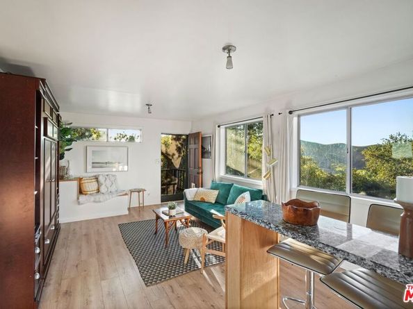 21956 Cereza Way, Topanga CA 90290