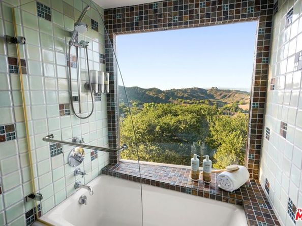 21956 Cereza Way, Topanga CA 90290