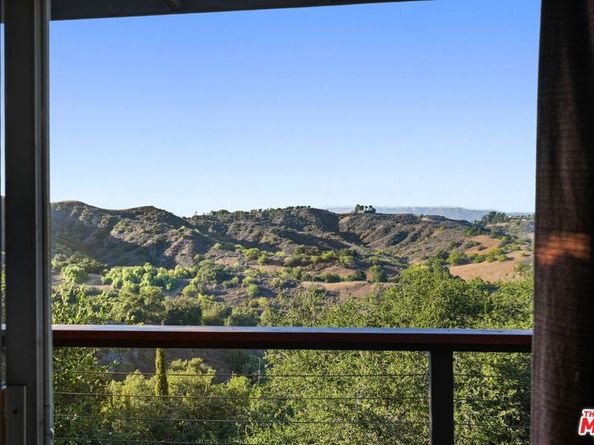 21956 Cereza Way, Topanga CA 90290