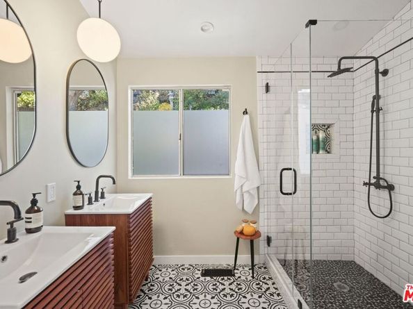 21956 Cereza Way, Topanga CA 90290