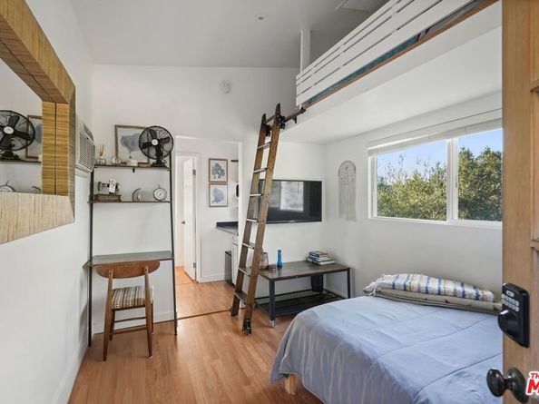 21956 Cereza Way, Topanga CA 90290